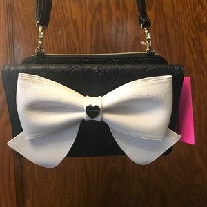 Brand new with tags Betsey Johnson crossbody